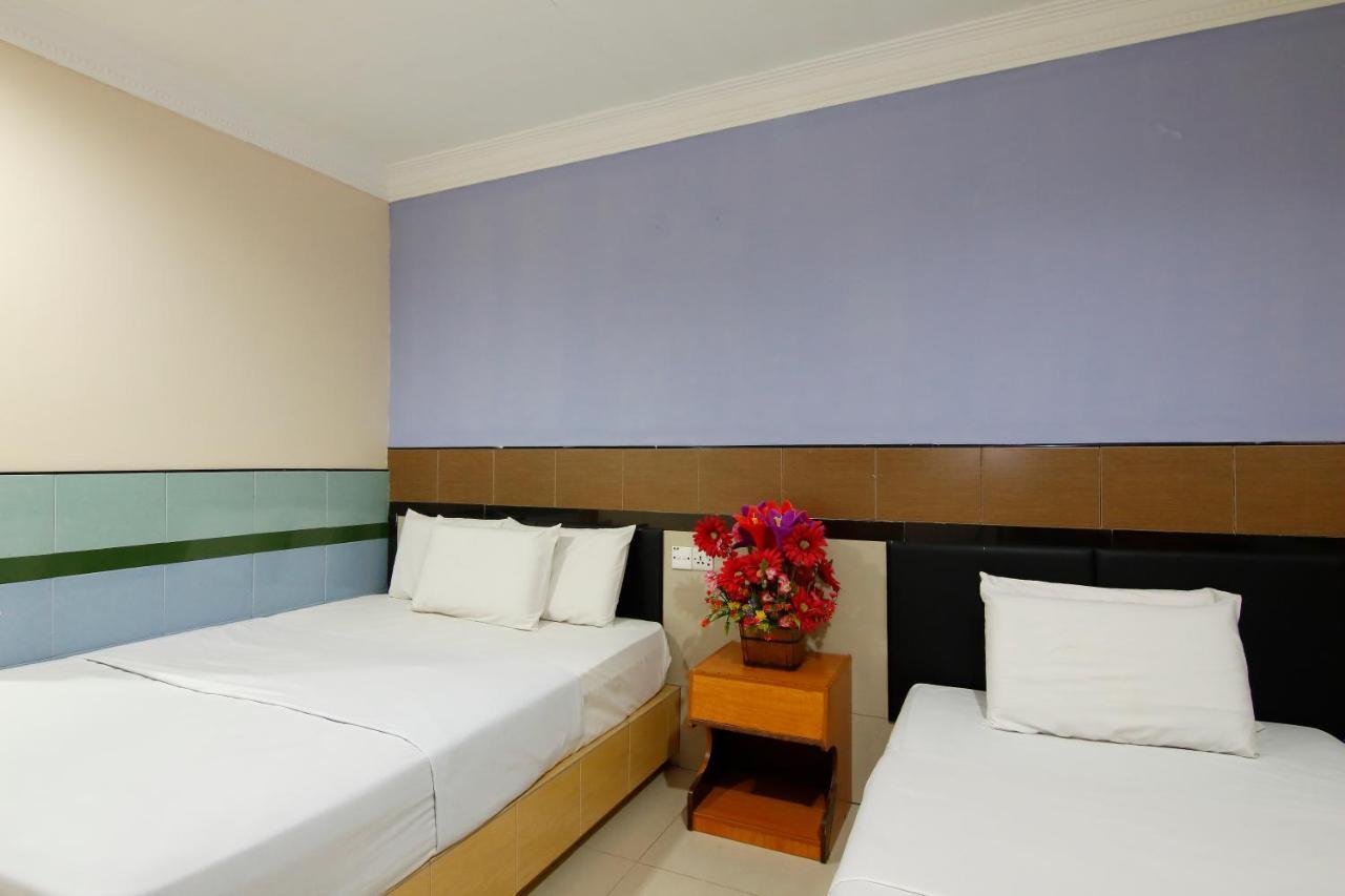 מירי Cosy Inn מראה חיצוני תמונה