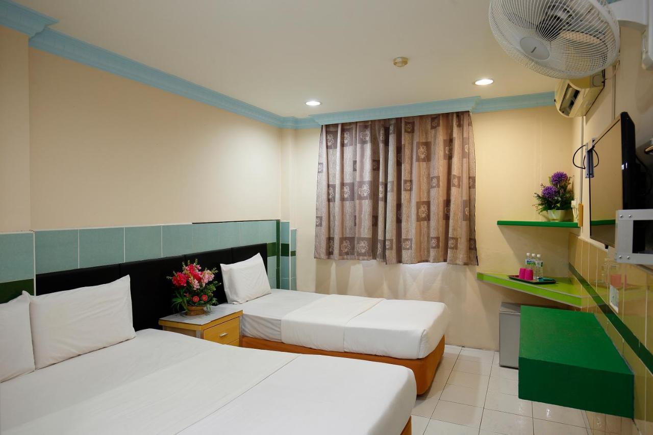 מירי Cosy Inn מראה חיצוני תמונה